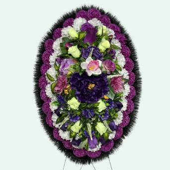 Венок из искусственных цветов